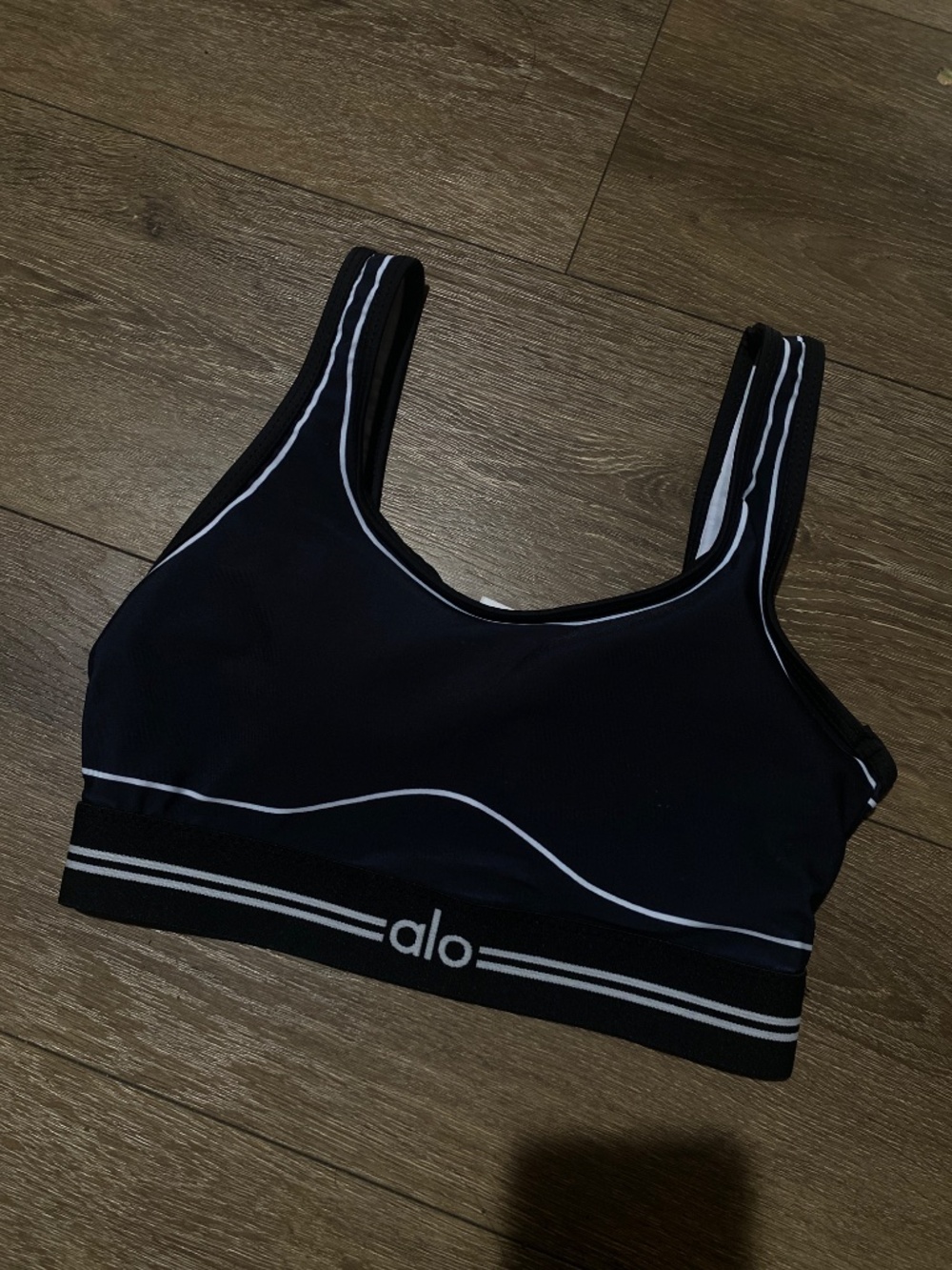 Alo Yoga Set - Picture 2 of 3